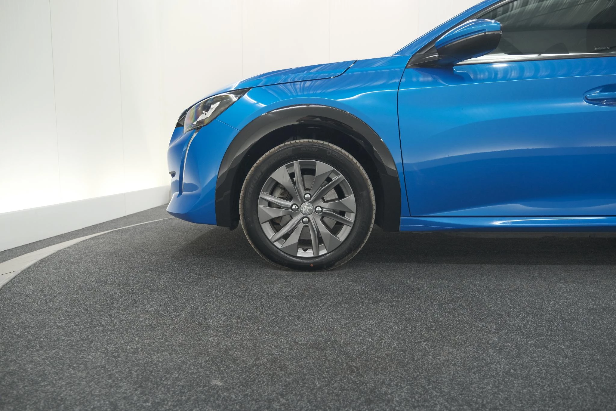 Hoofdafbeelding Peugeot e-208