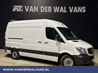 Hoofdafbeelding Mercedes-Benz Sprinter Mercedes-Benz Sprinter 316 CDI 163pk L2H2 Euro6 Airco | 2800kg Trekhaak | Cruisecontrol | Parkeersensoren bluetooth telefoonvoorbereiding