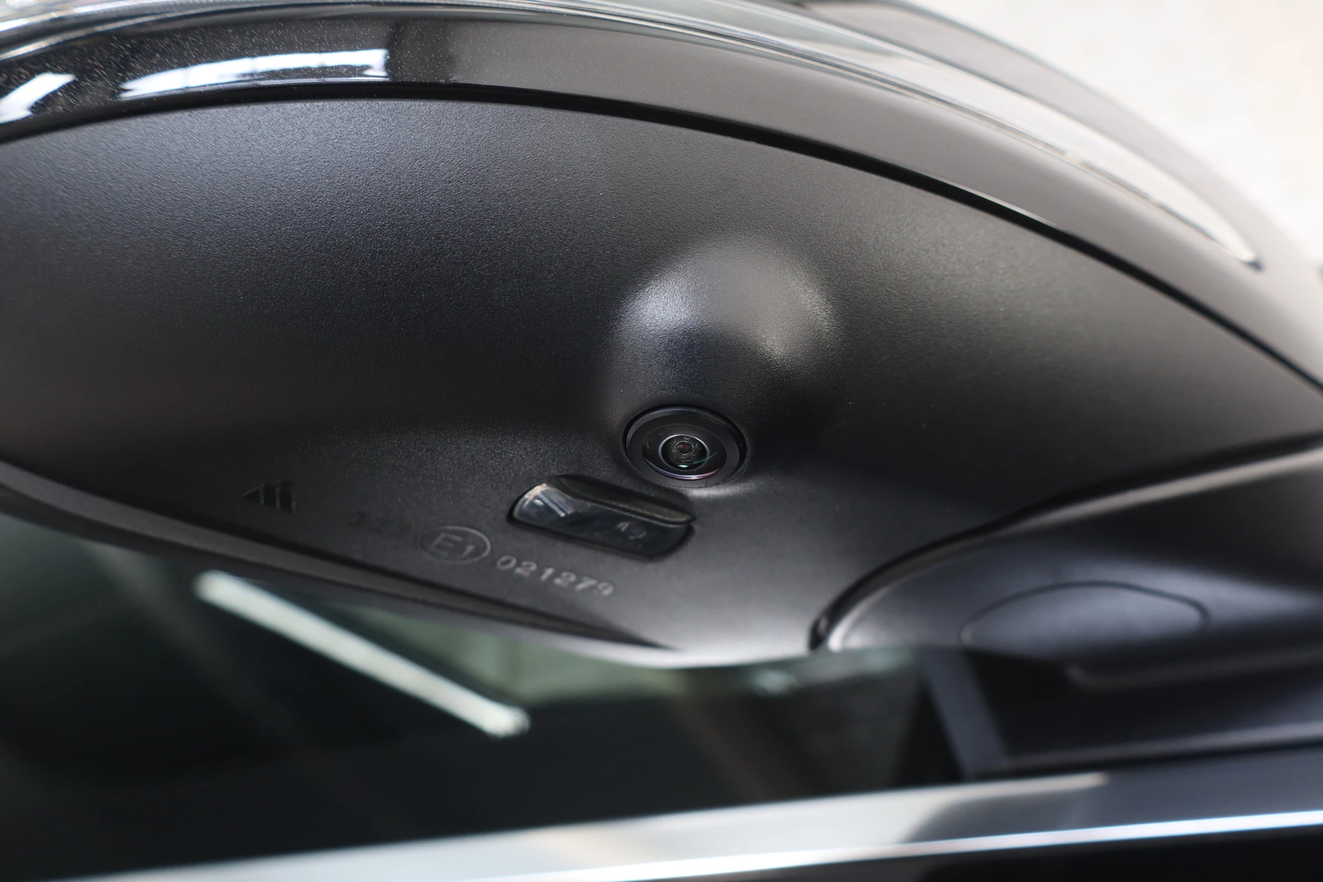 Hoofdafbeelding Mercedes-Benz EQC