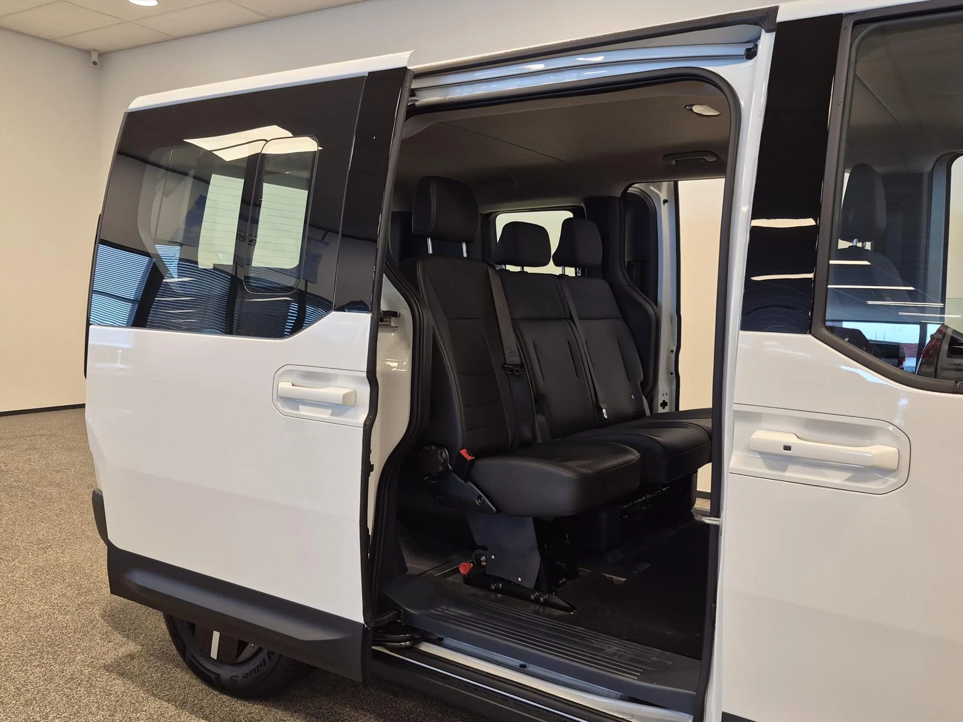 Hoofdafbeelding Kia PV5