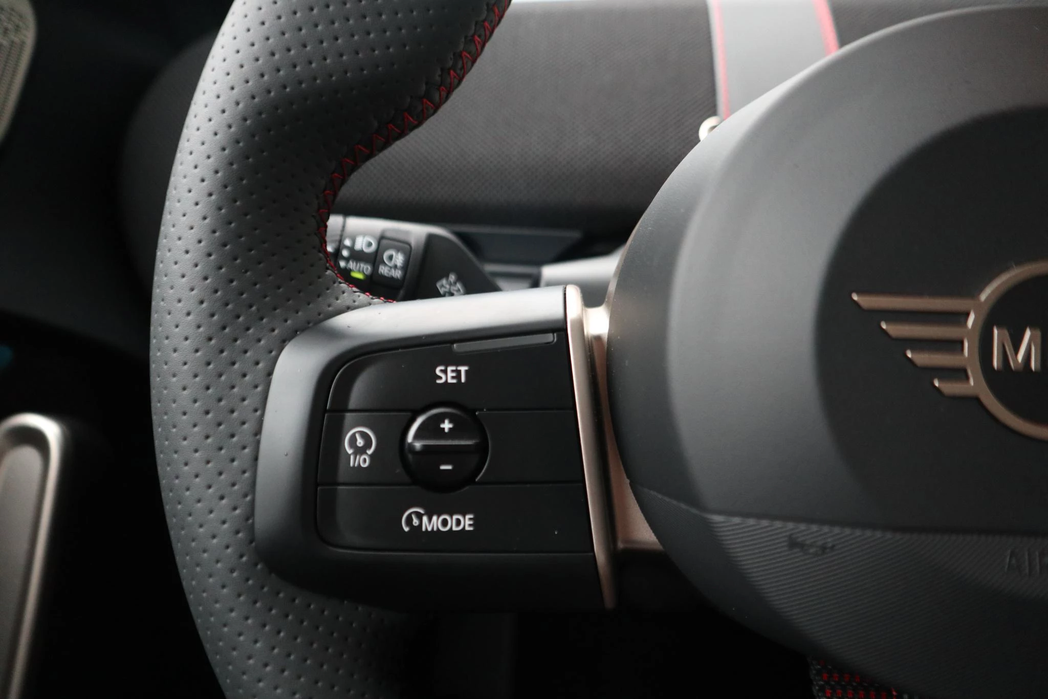 Hoofdafbeelding MINI Aceman