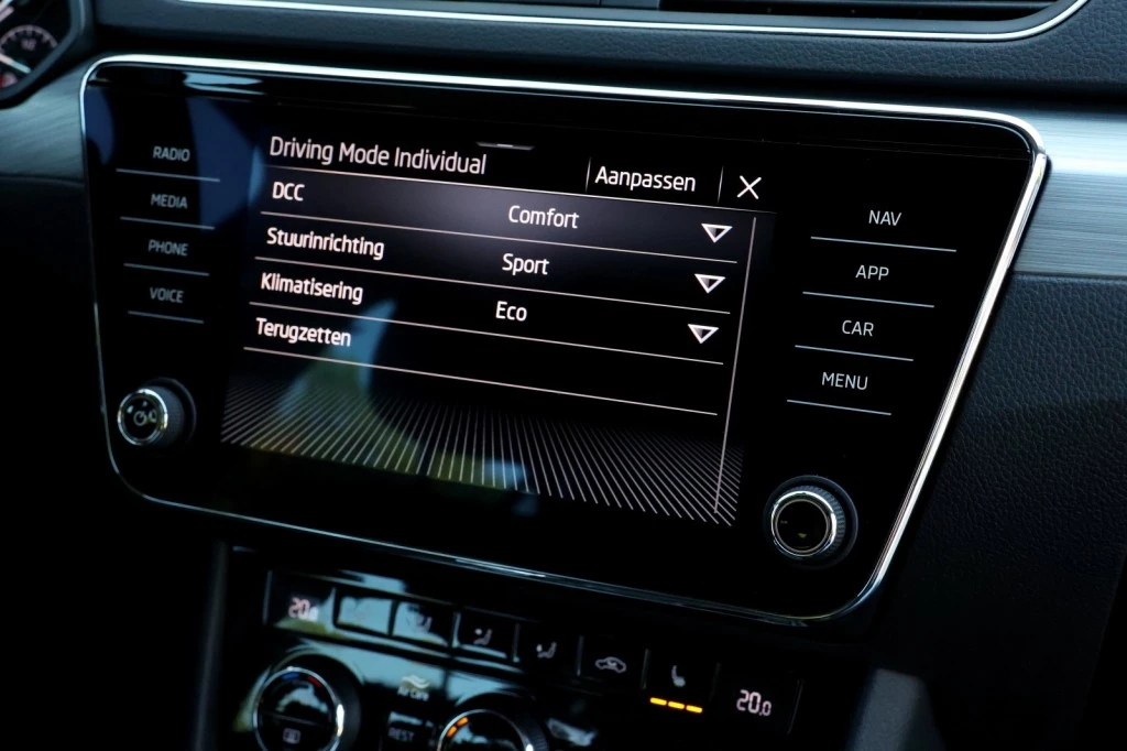 Hoofdafbeelding Škoda Superb