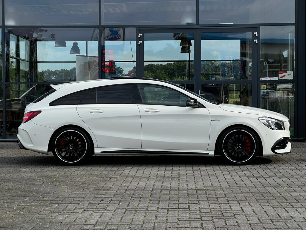 Hoofdafbeelding Mercedes-Benz CLA