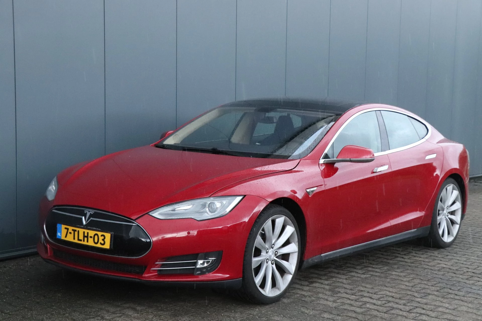 Hoofdafbeelding Tesla Model S