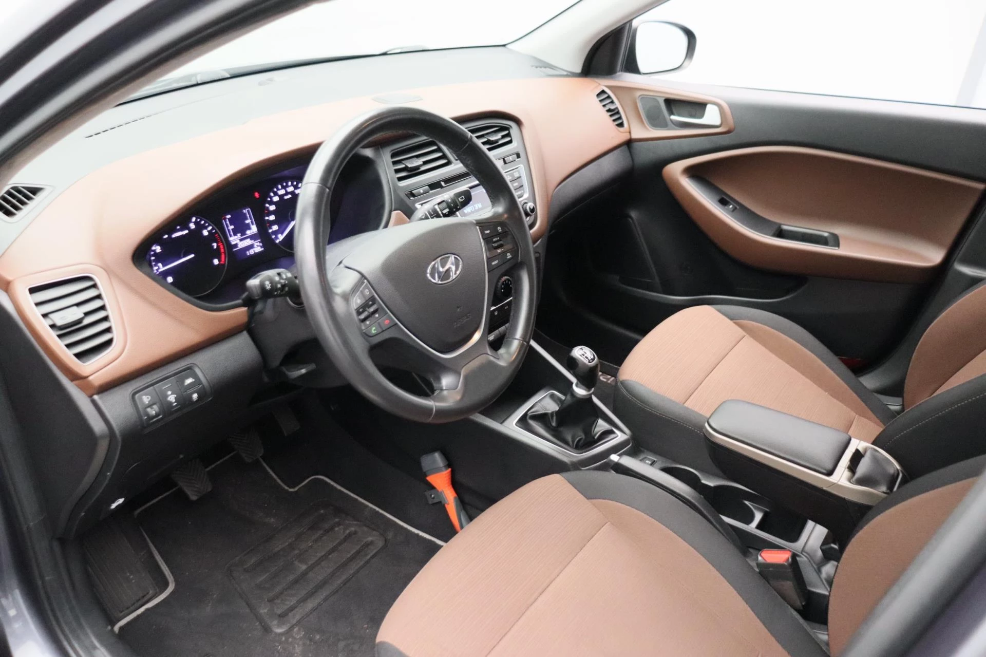 Hoofdafbeelding Hyundai i20