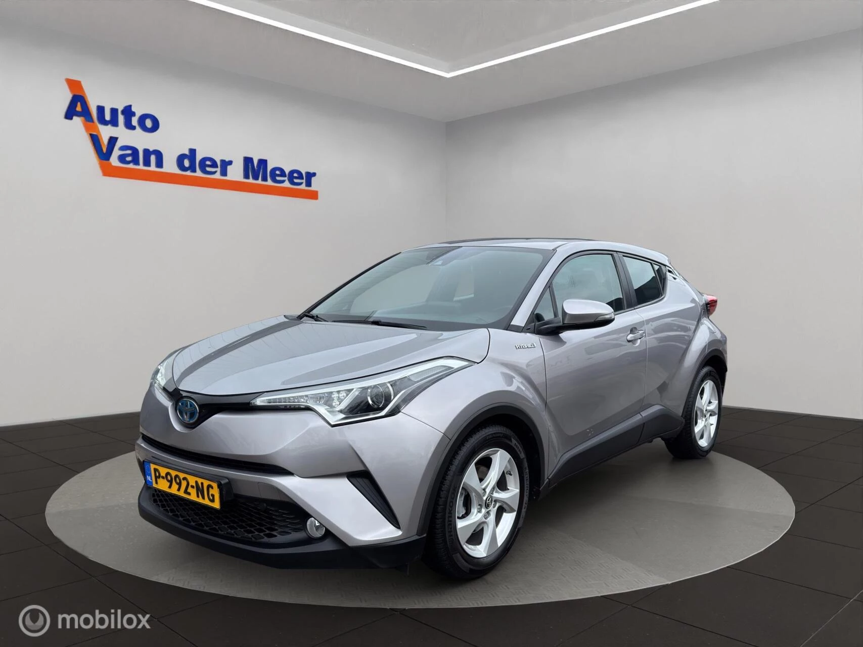 Hoofdafbeelding Toyota C-HR