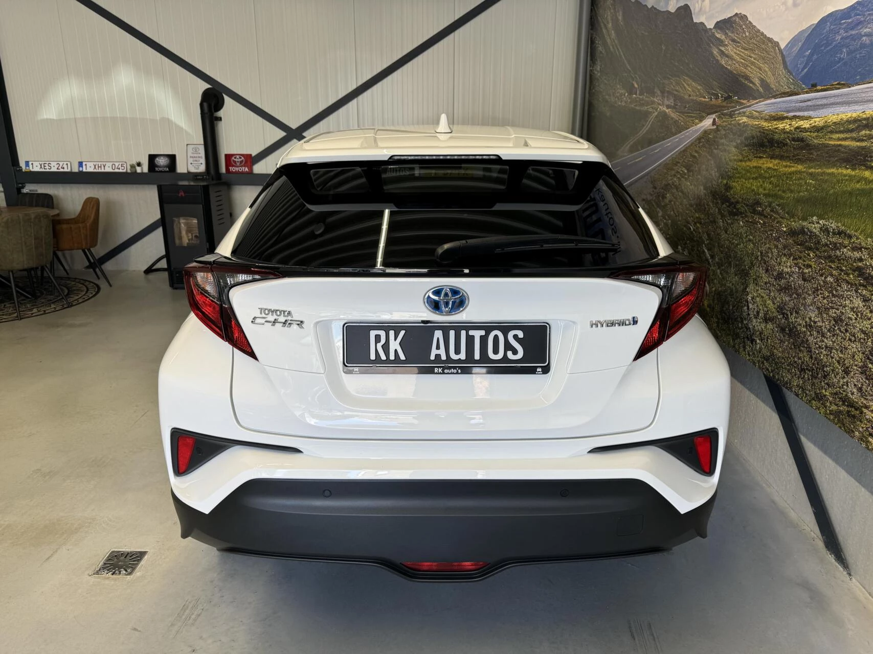 Hoofdafbeelding Toyota C-HR