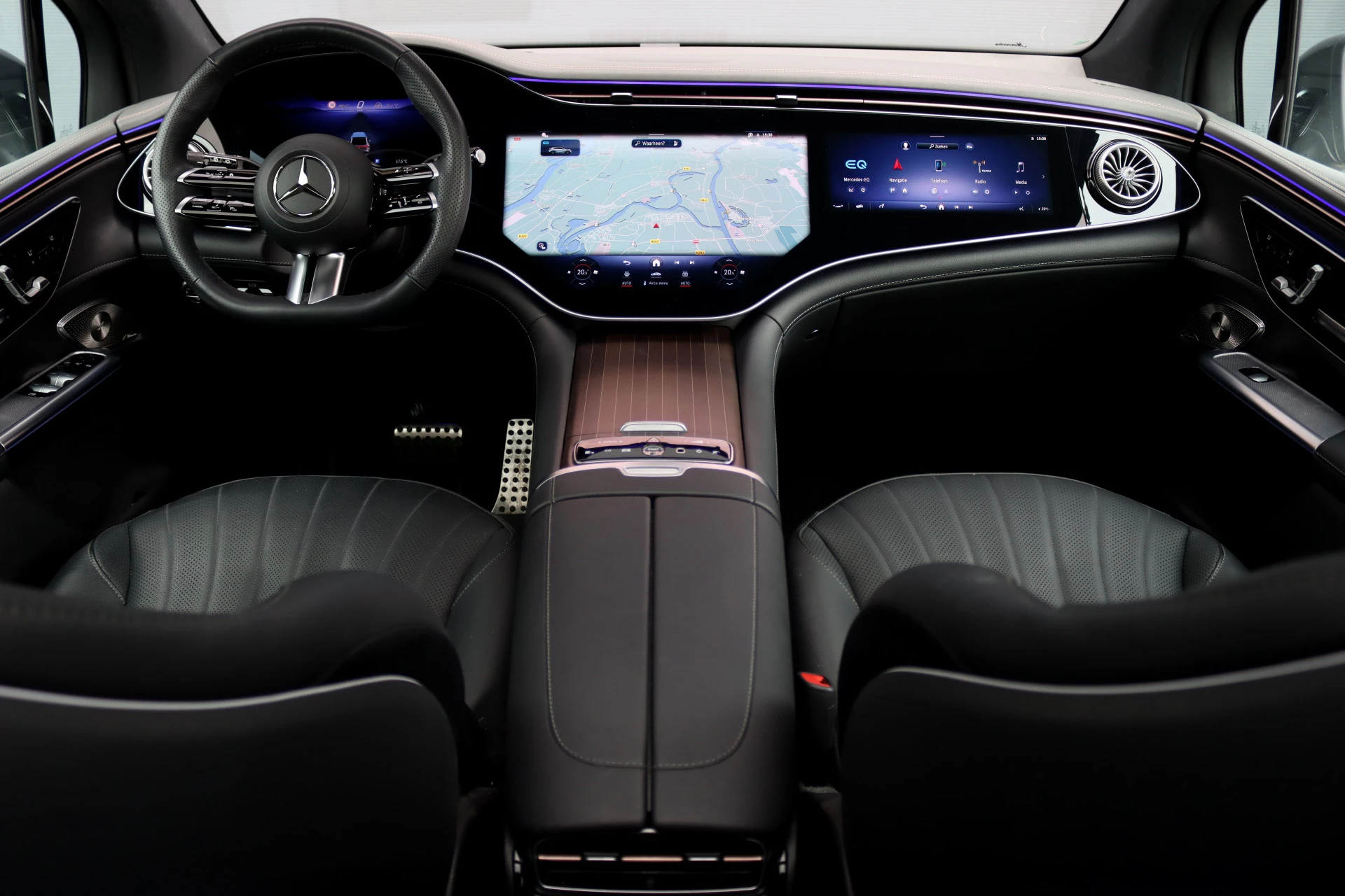 Hoofdafbeelding Mercedes-Benz EQE