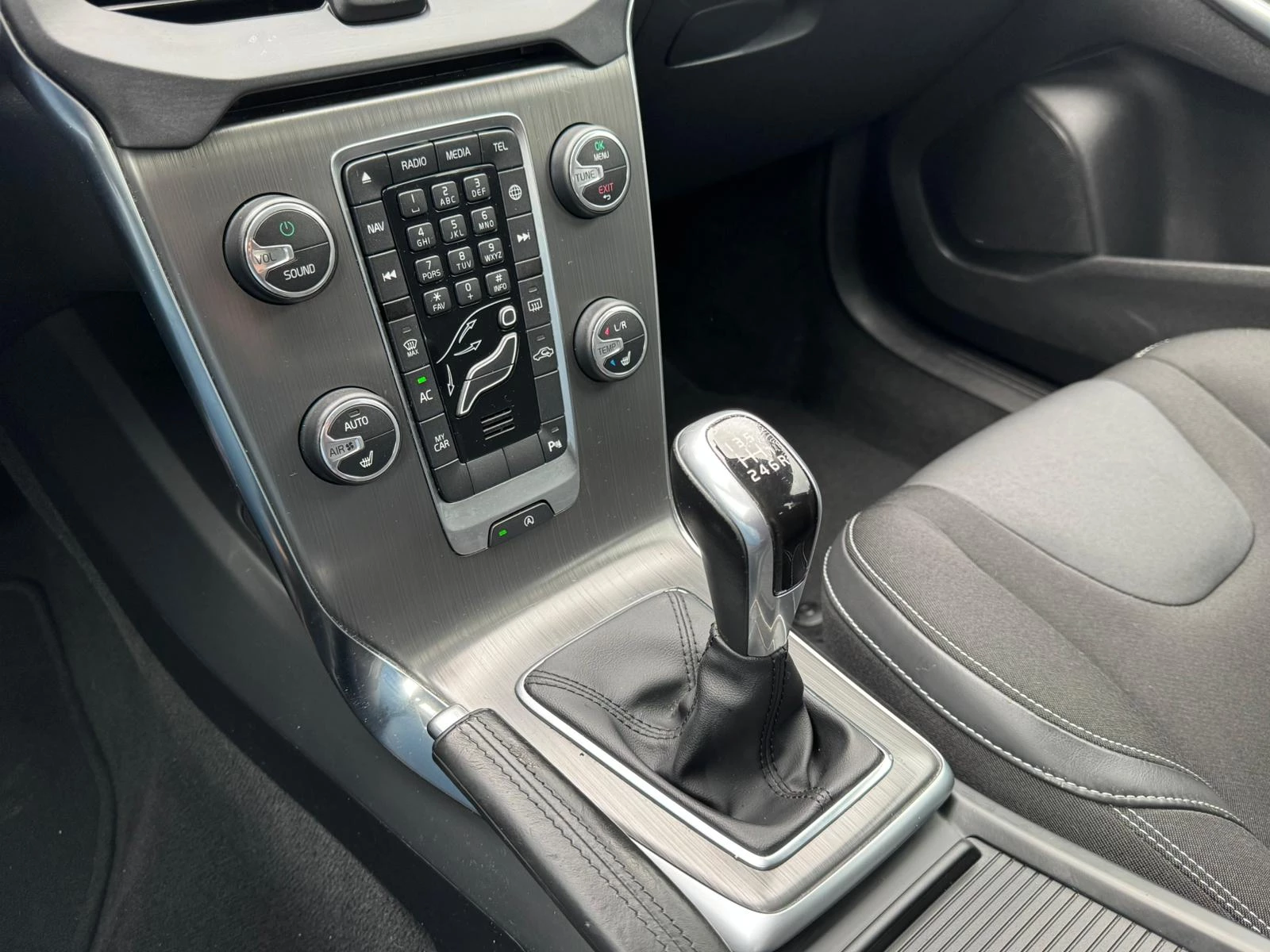 Hoofdafbeelding Volvo V40