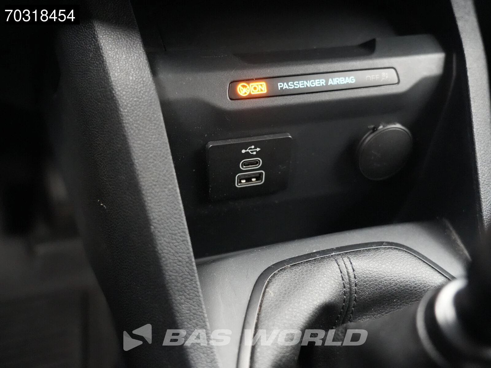 Hoofdafbeelding Ford Transit Courier