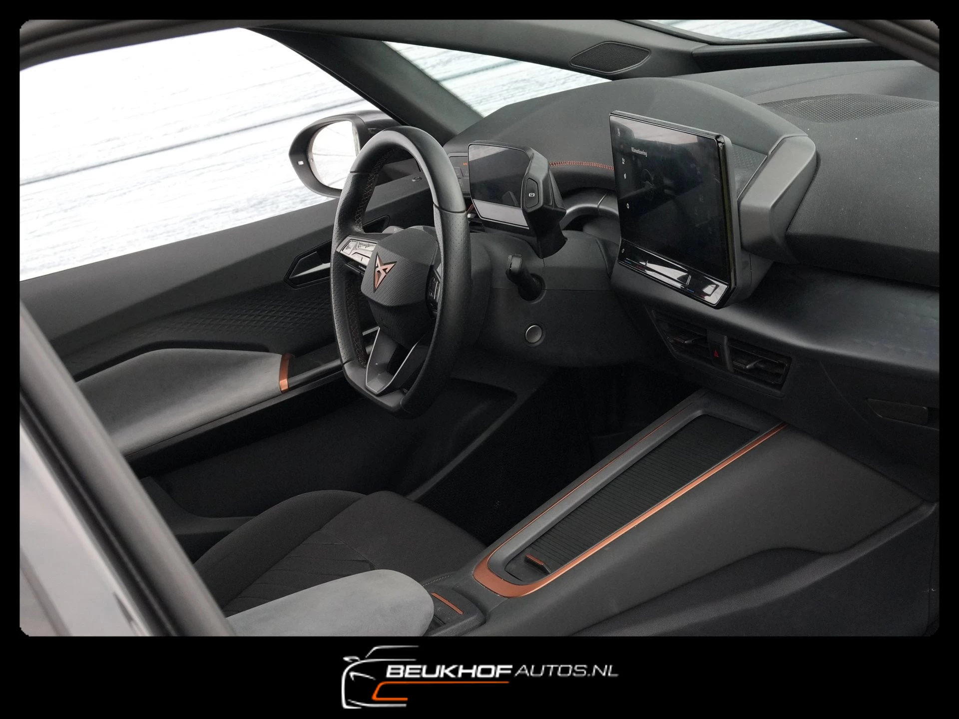 Hoofdafbeelding CUPRA Born
