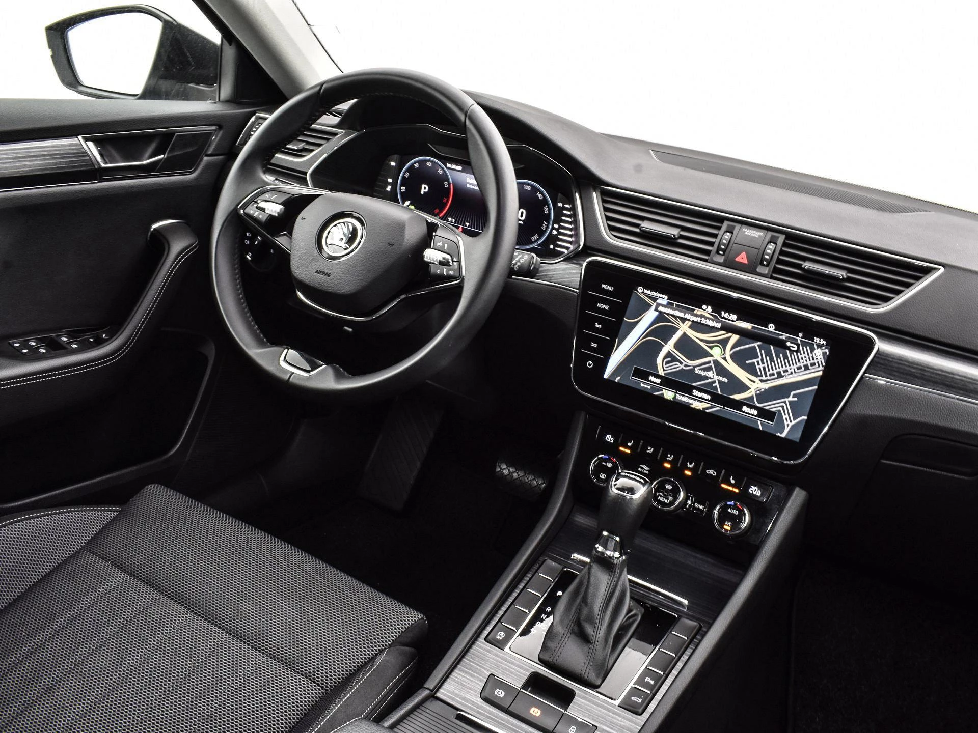 Hoofdafbeelding Škoda Superb