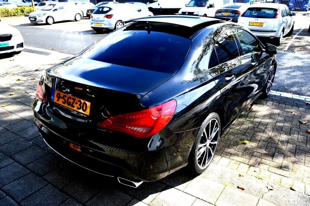 Hoofdafbeelding Mercedes-Benz CLA