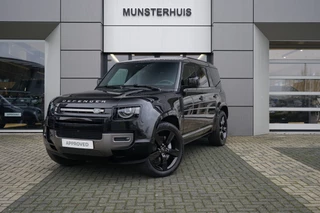 Hoofdafbeelding Land Rover Defender Land Rover Defender 110 P300e 110 X-Dynamic SE | Voorstoelen verwarmd | Meridian | Schuif/Kantel dak |