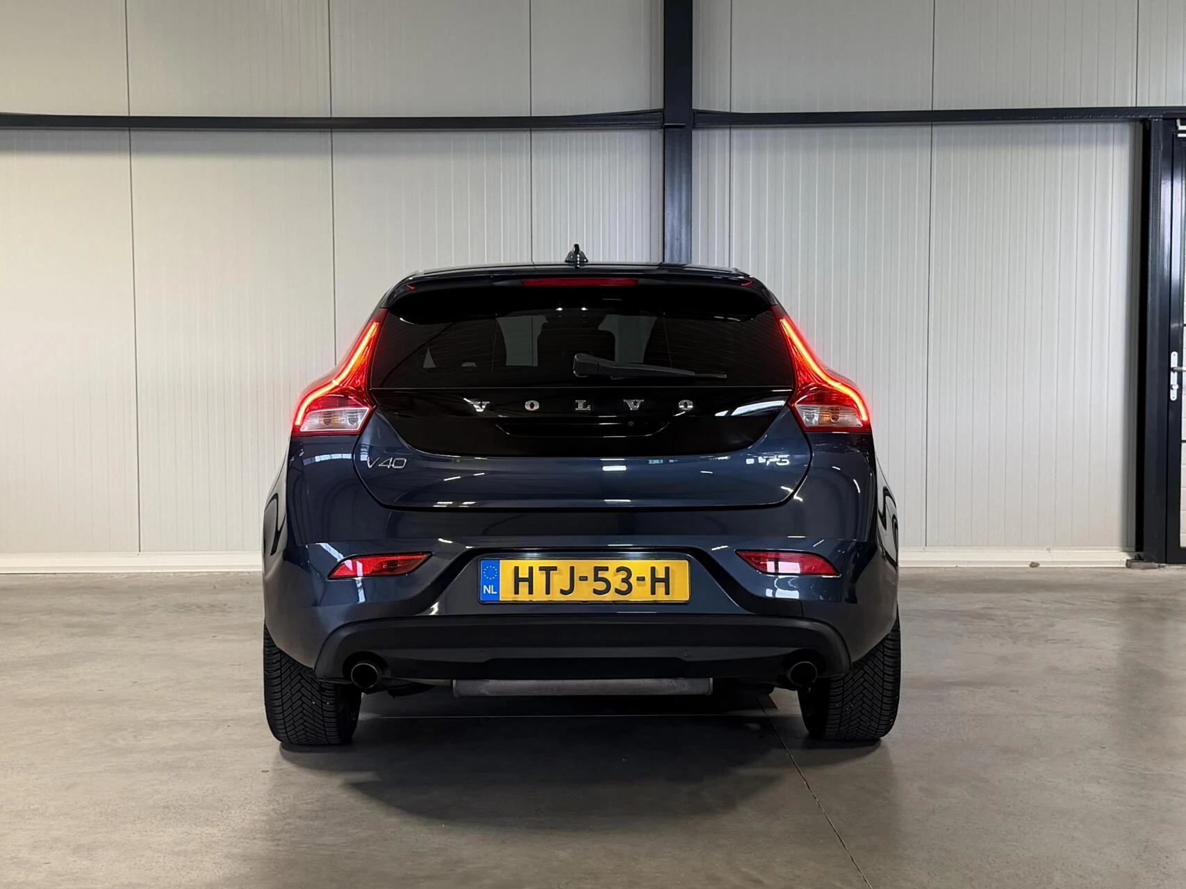 Hoofdafbeelding Volvo V40