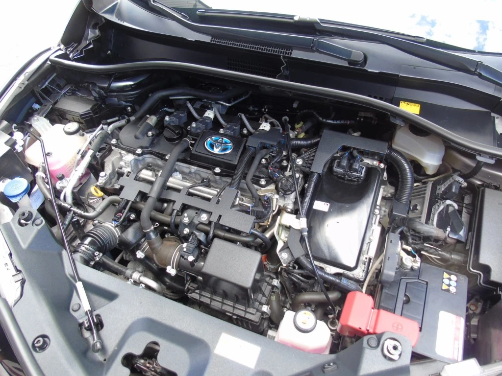 Hoofdafbeelding Toyota C-HR