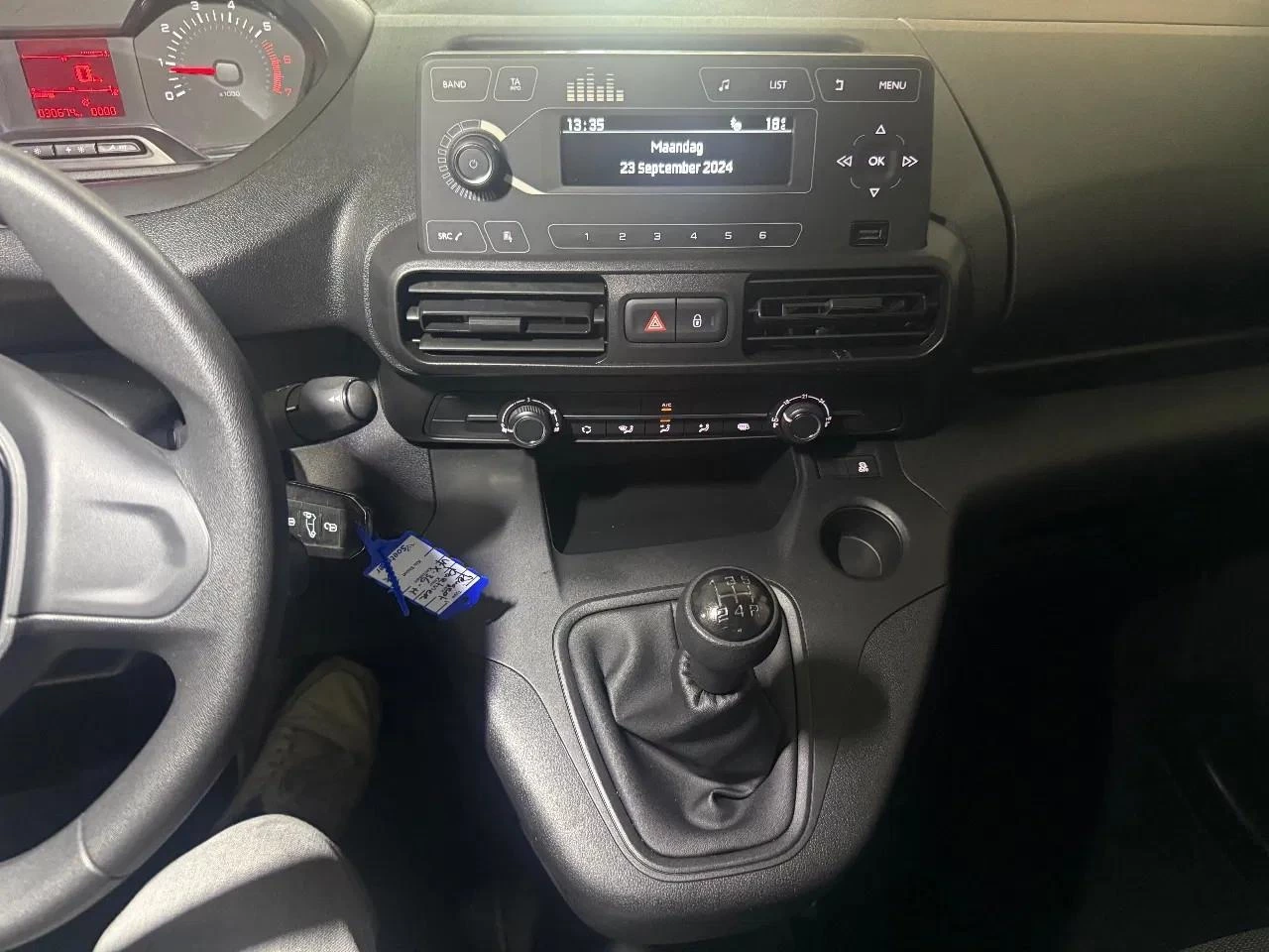 Hoofdafbeelding Peugeot Partner