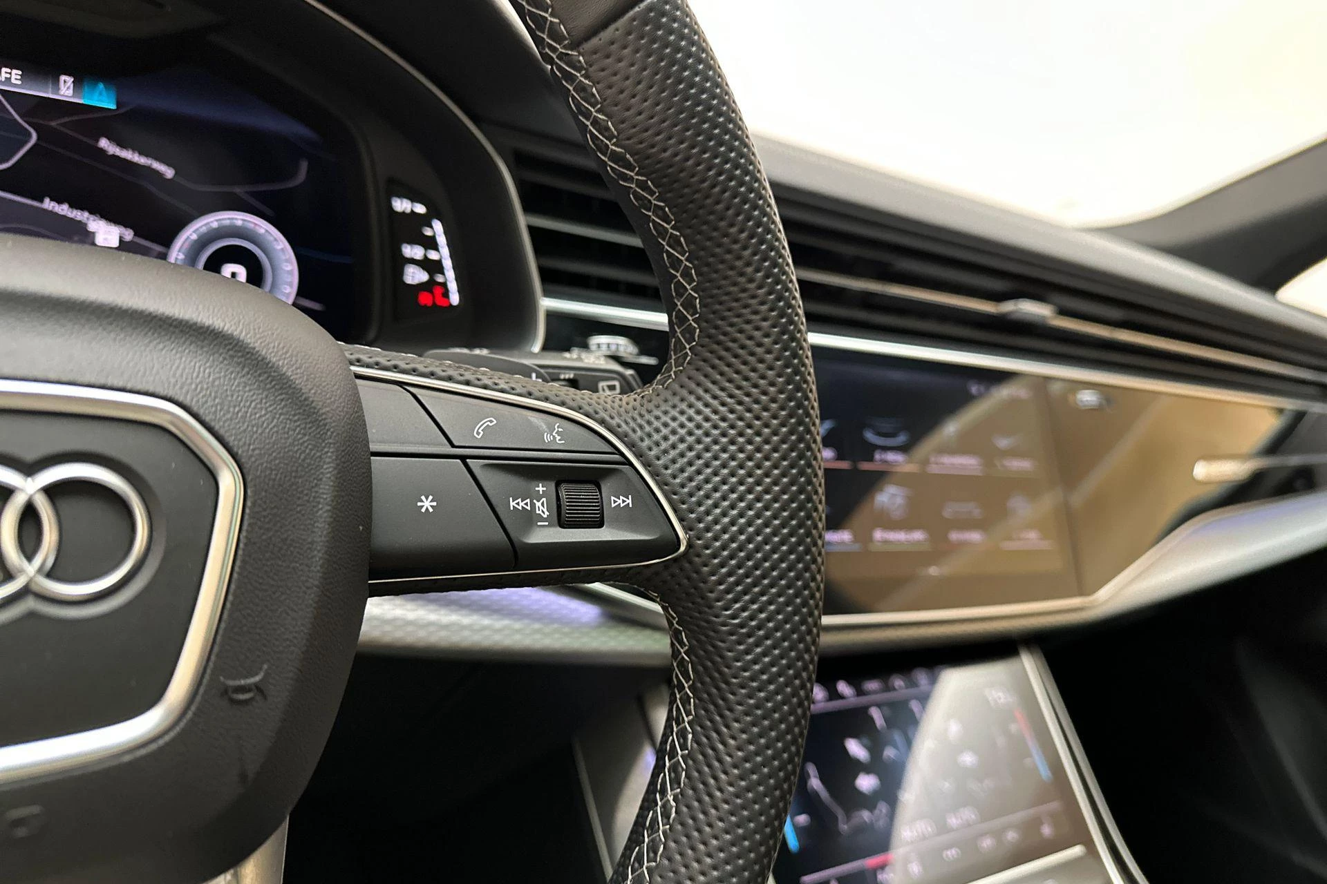 Hoofdafbeelding Audi Q7
