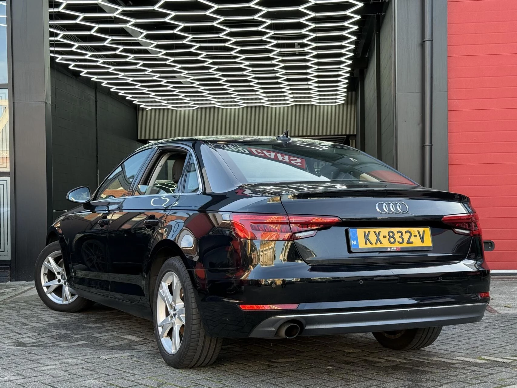 Hoofdafbeelding Audi A4
