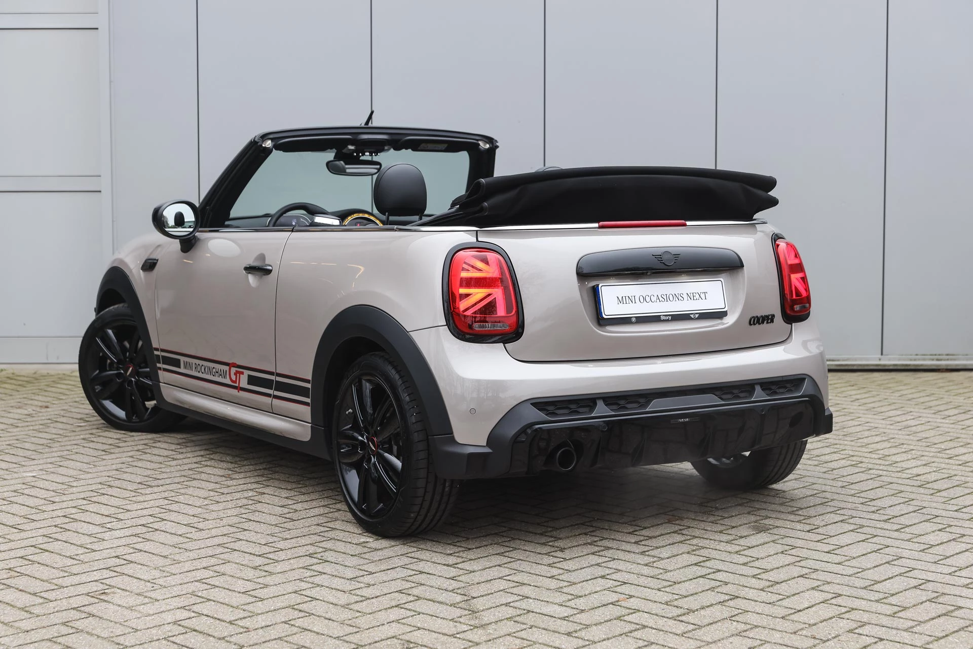 Hoofdafbeelding MINI Cooper Cabrio