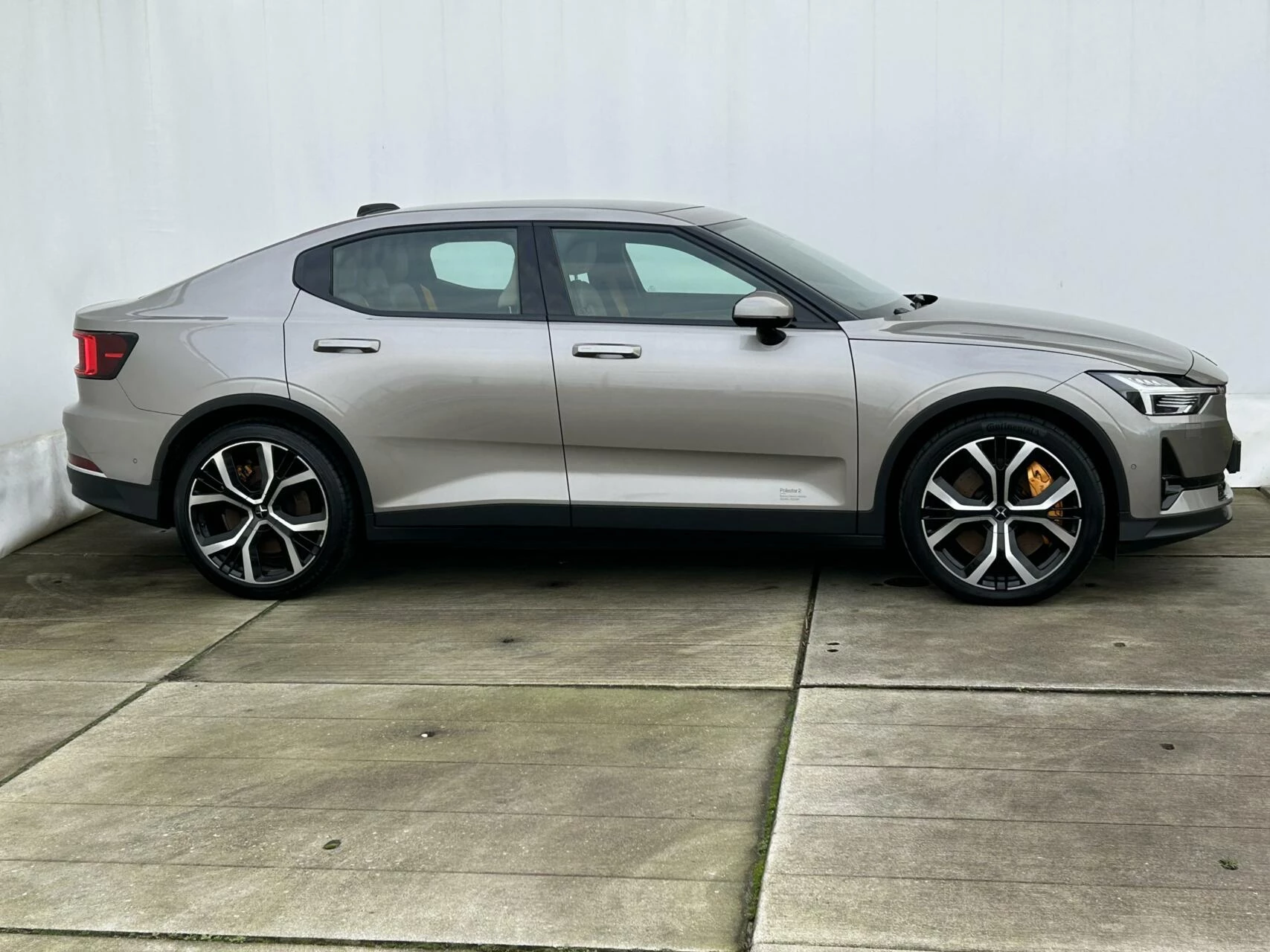 Hoofdafbeelding Polestar 2