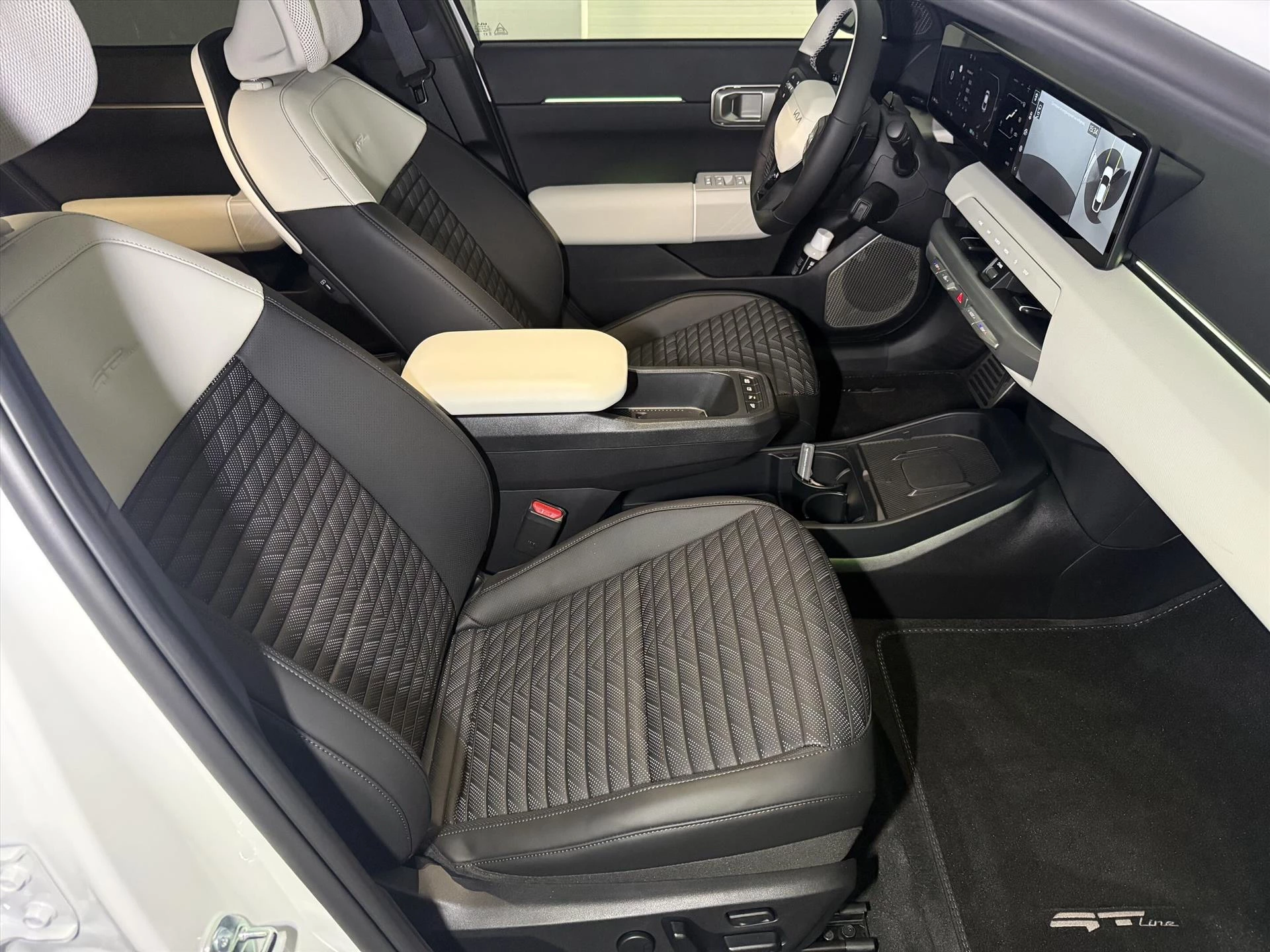 Hoofdafbeelding Kia EV4