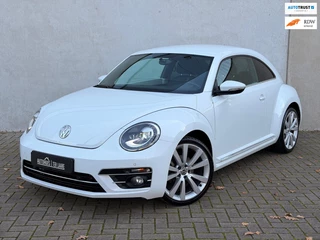 Hoofdafbeelding Volkswagen Beetle Volkswagen Beetle 1.2 TSI Design 19'' LED/Xenon CarPlay Cruise