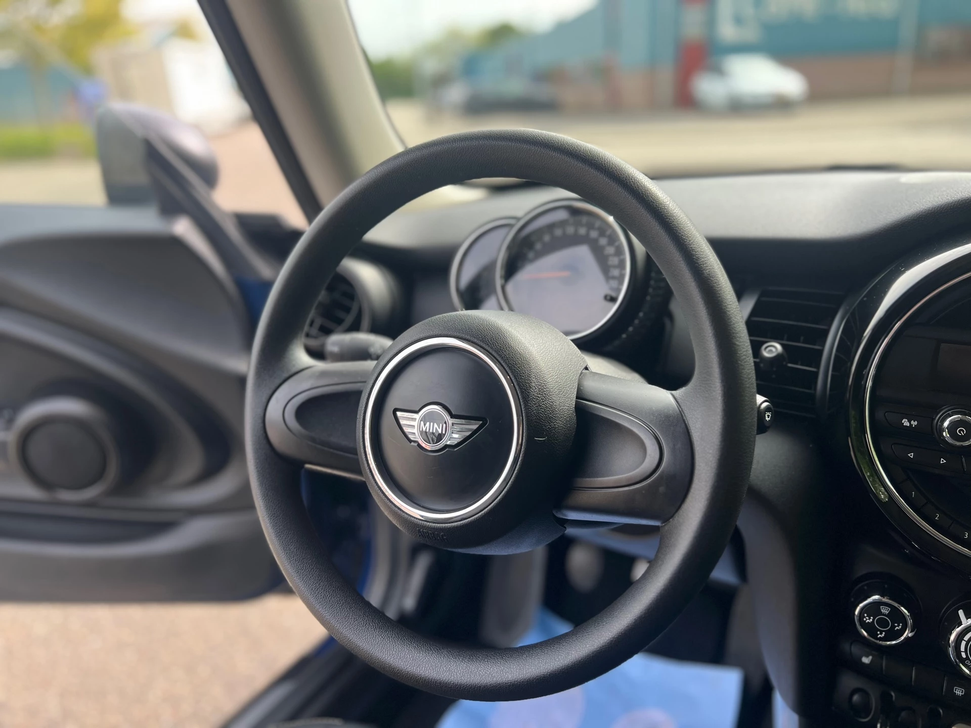 Hoofdafbeelding MINI One