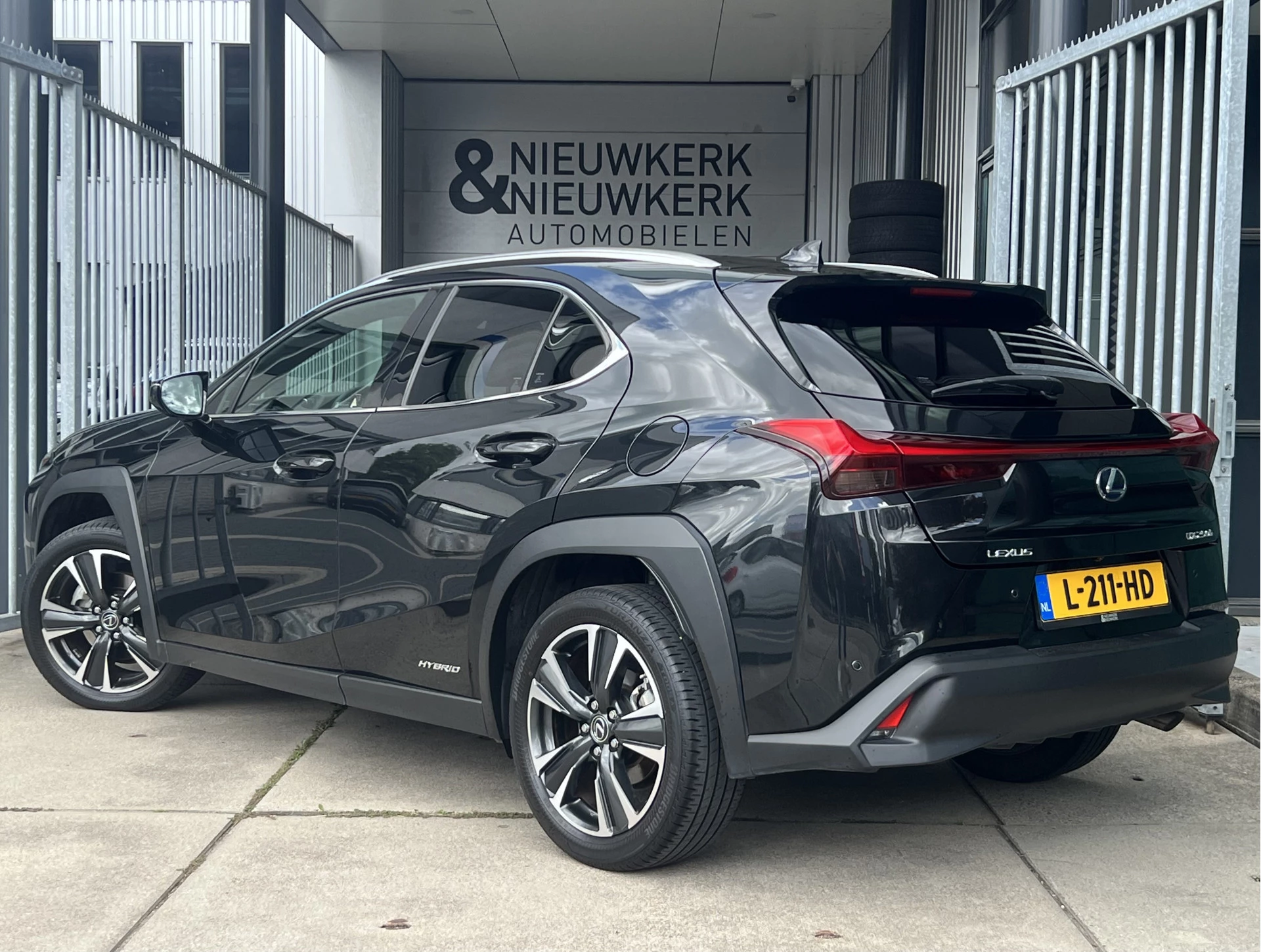 Hoofdafbeelding Lexus UX