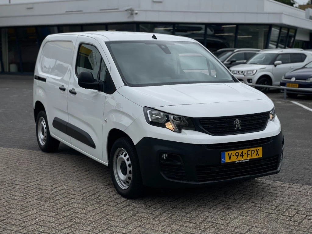 Hoofdafbeelding Peugeot Partner