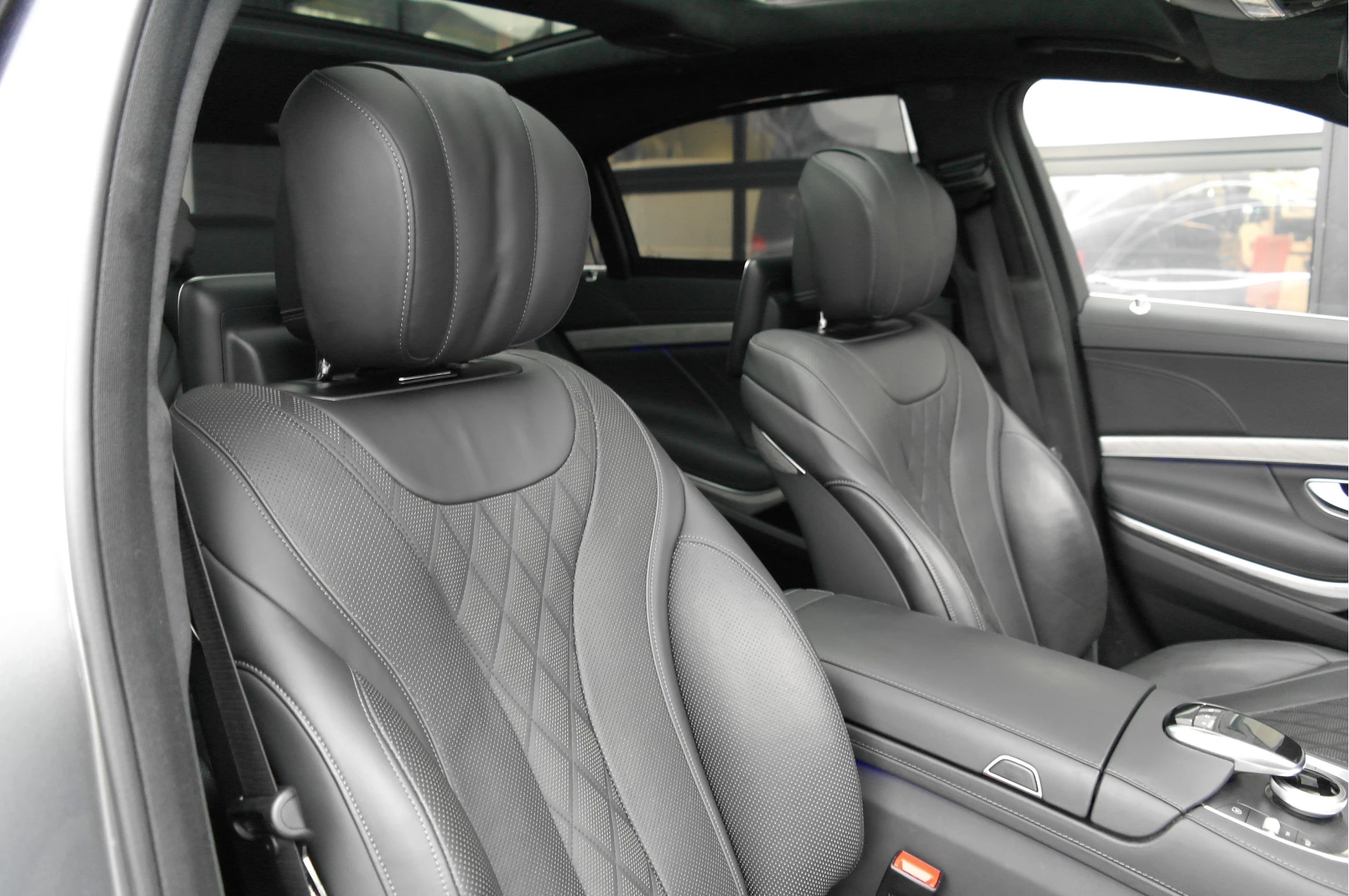 Hoofdafbeelding Mercedes-Benz S-Klasse