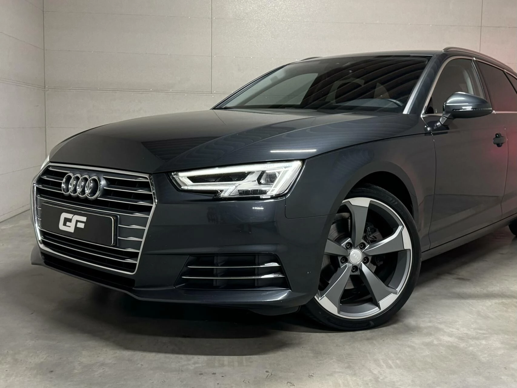 Hoofdafbeelding Audi A4