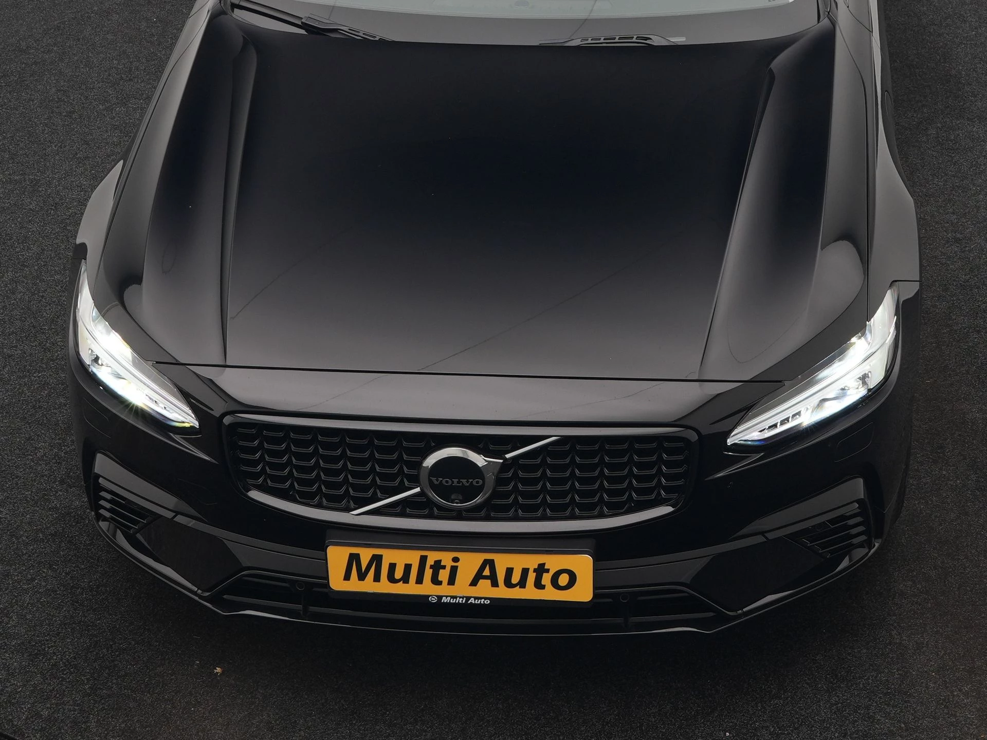 Hoofdafbeelding Volvo S90