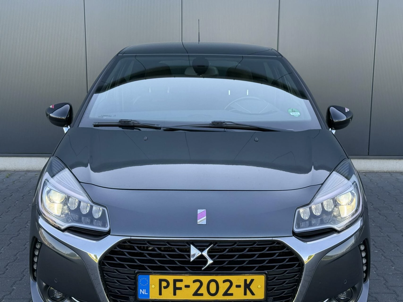 Hoofdafbeelding DS DS 3