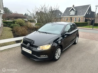 Volkswagen Polo 1.2 TSI 90PK LOUNGE CLIMATE CONTROLE PARKEERSENSOREN STOELVERWARMING NETTE AUTO!!