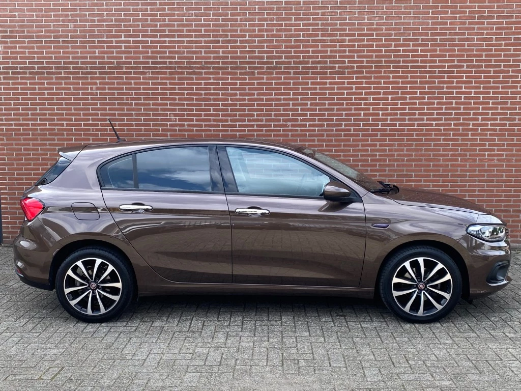 Hoofdafbeelding Fiat Tipo
