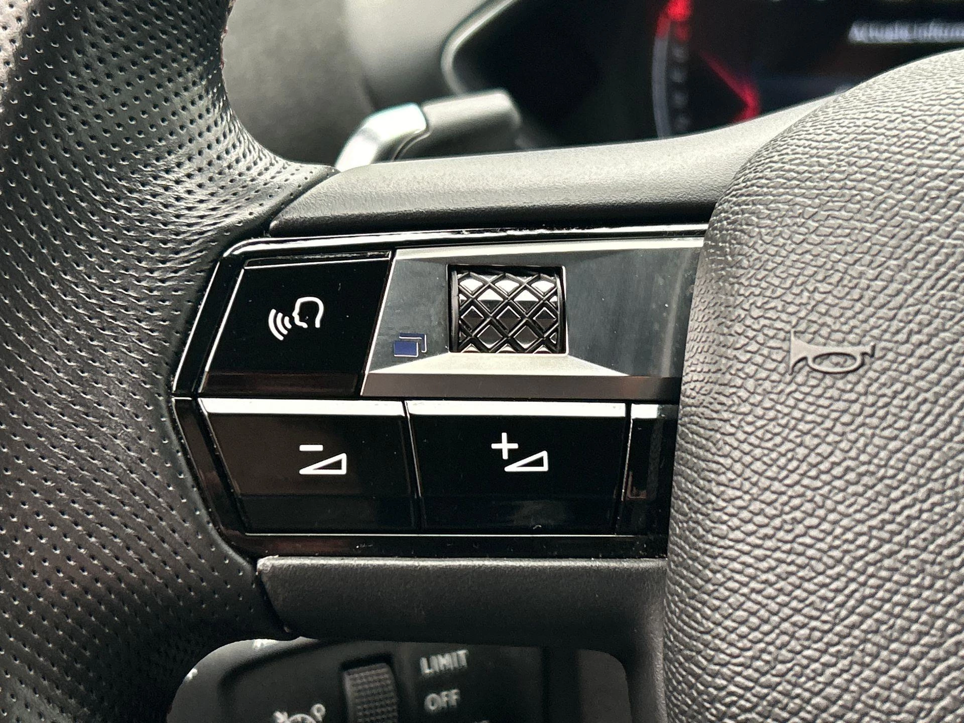 Hoofdafbeelding DS DS 3