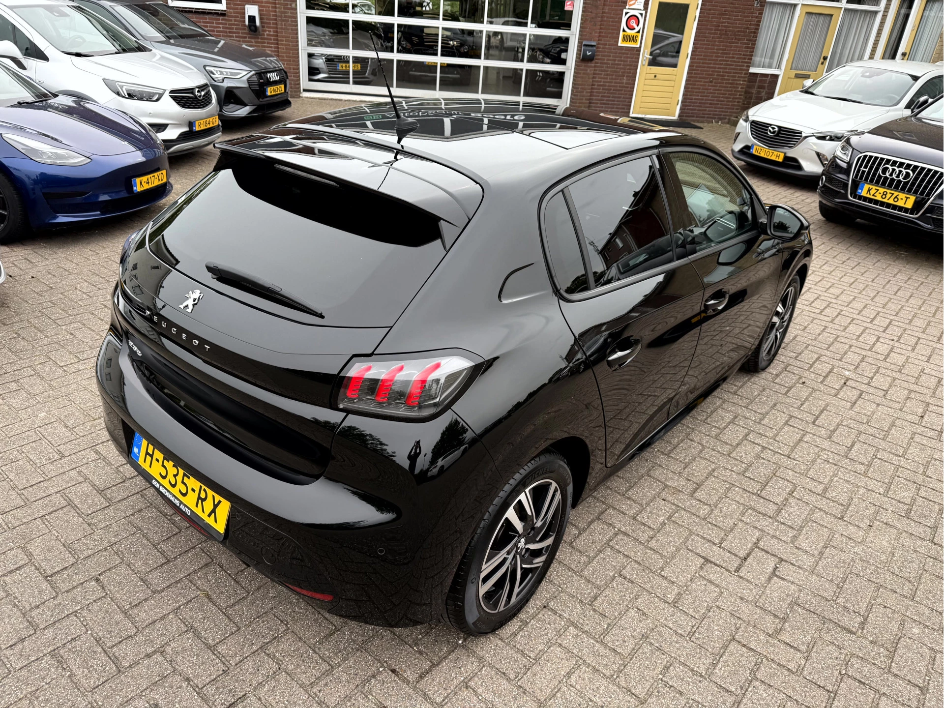 Hoofdafbeelding Peugeot 208