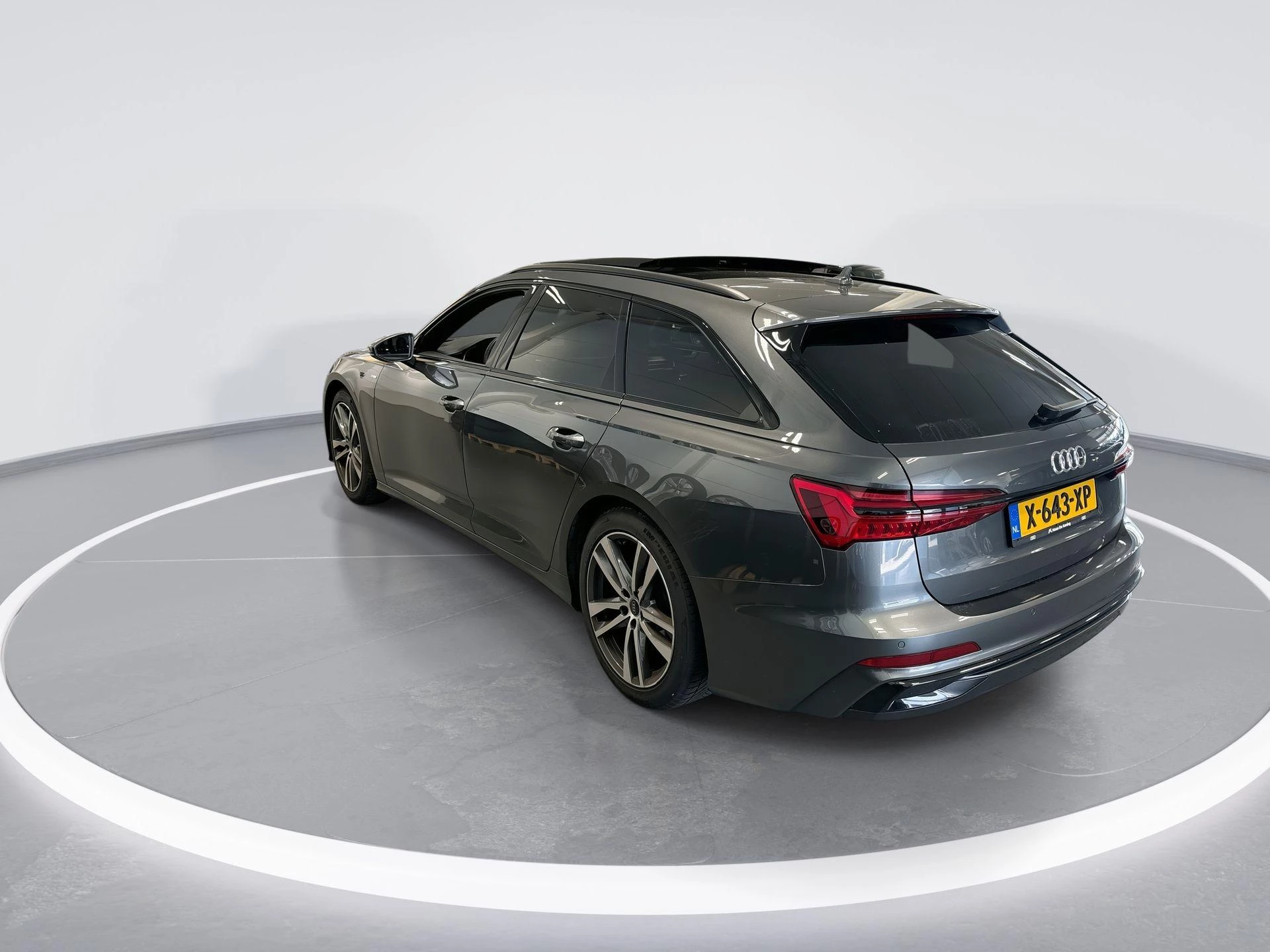 Hoofdafbeelding Audi A6