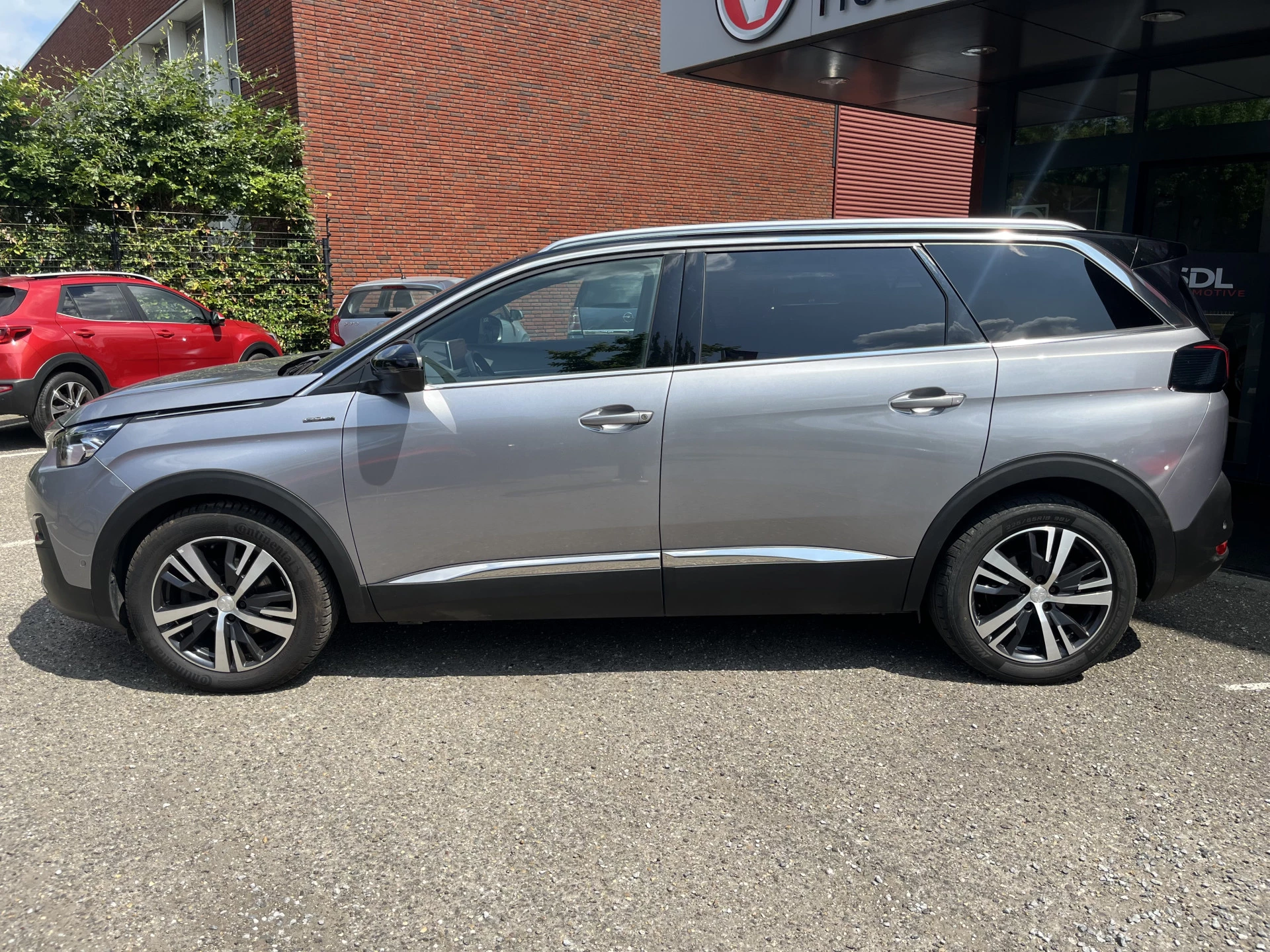 Hoofdafbeelding Peugeot 5008