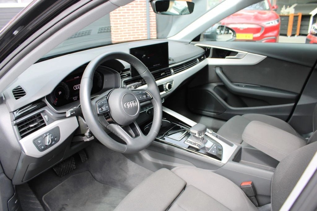 Hoofdafbeelding Audi A4