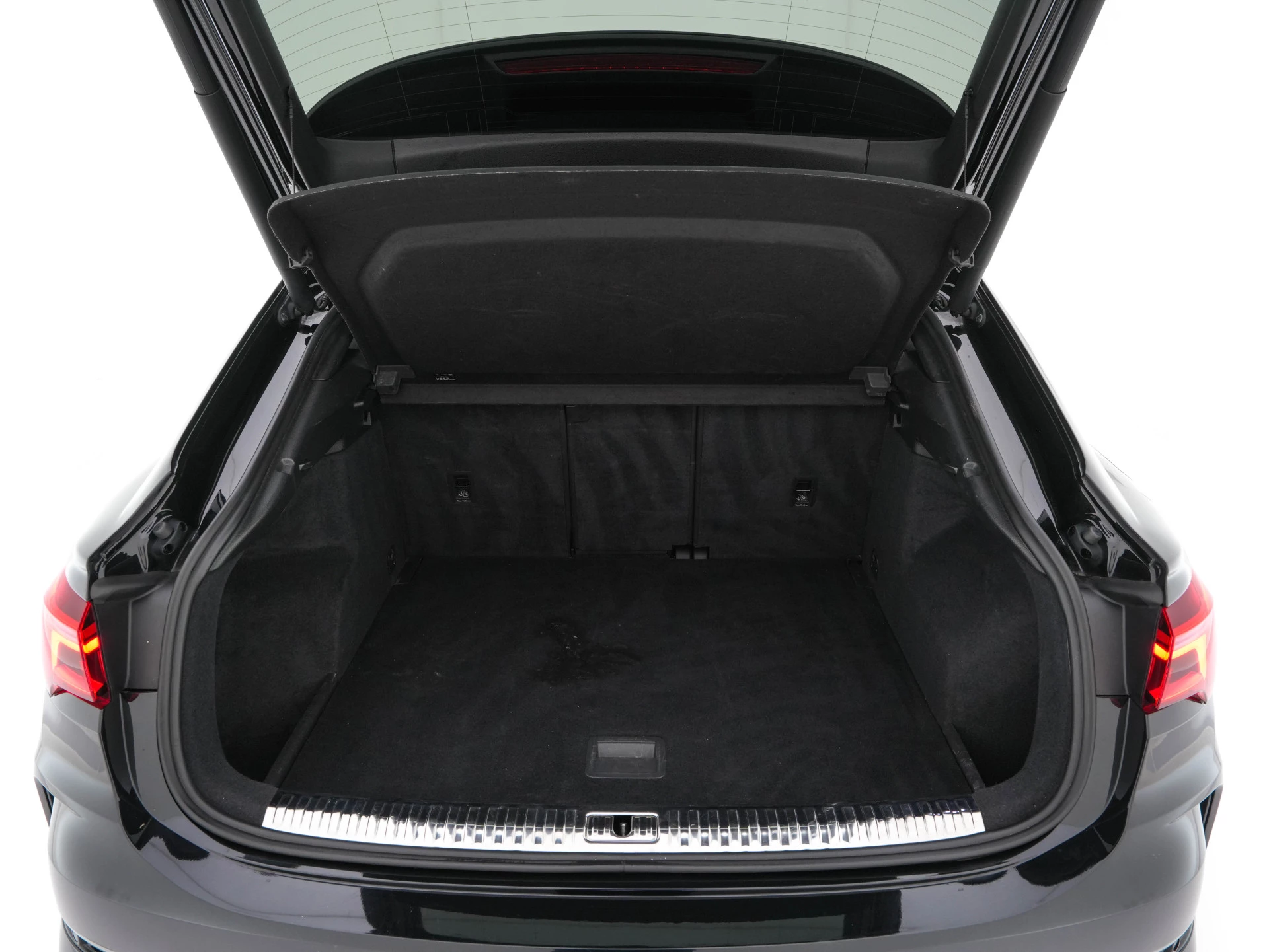 Hoofdafbeelding Audi RSQ3