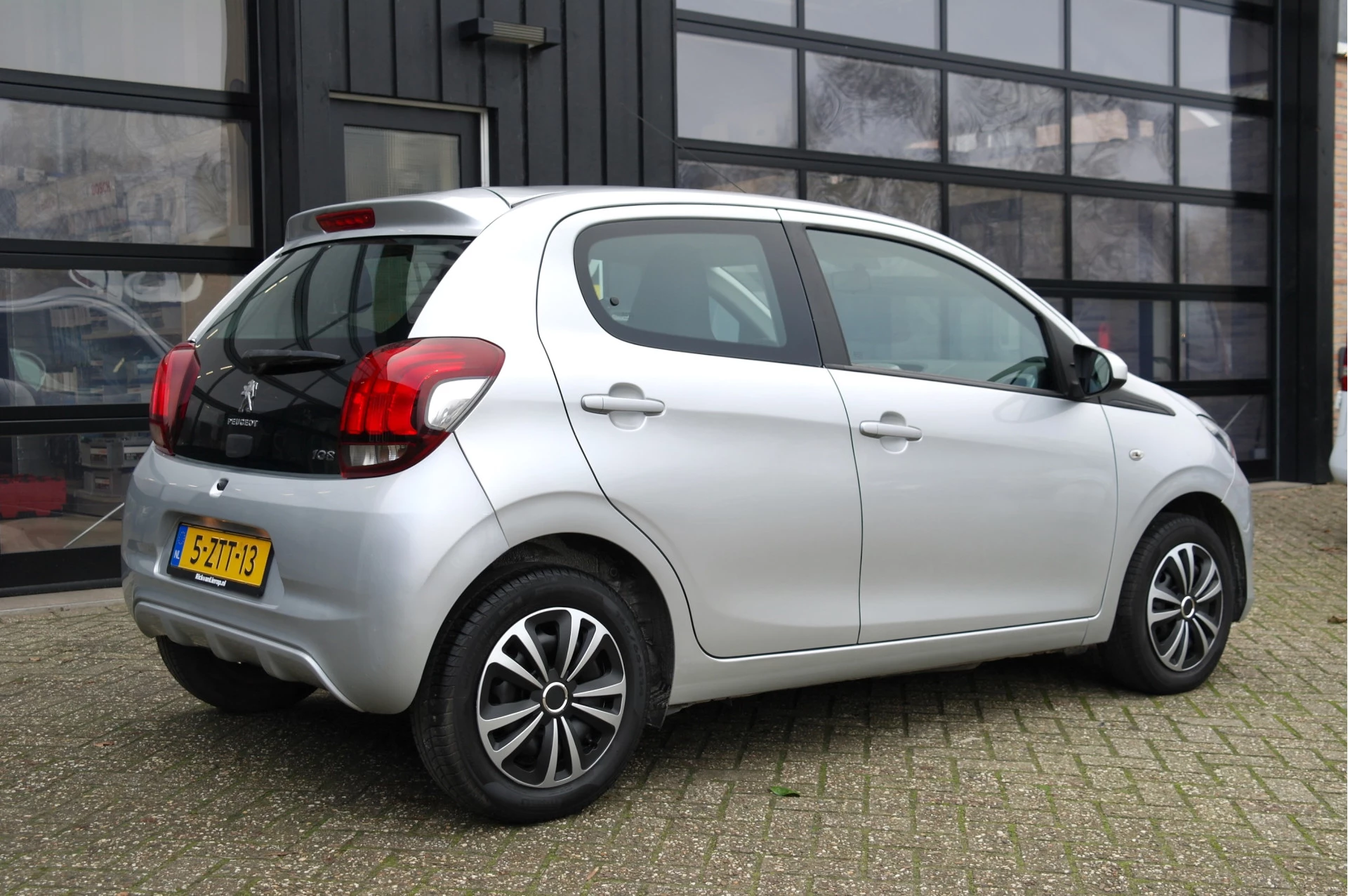 Hoofdafbeelding Peugeot 108