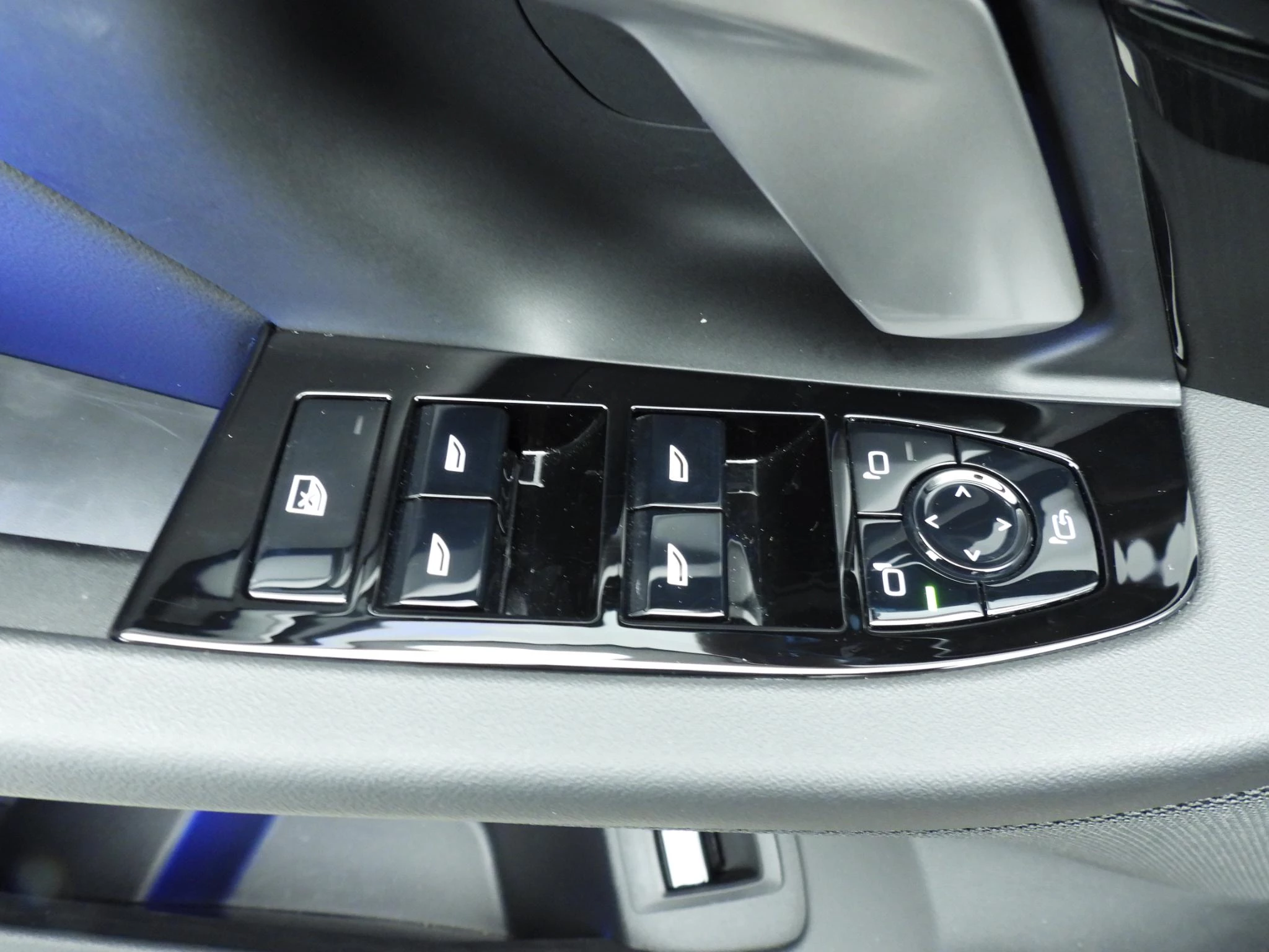 Hoofdafbeelding BMW i5