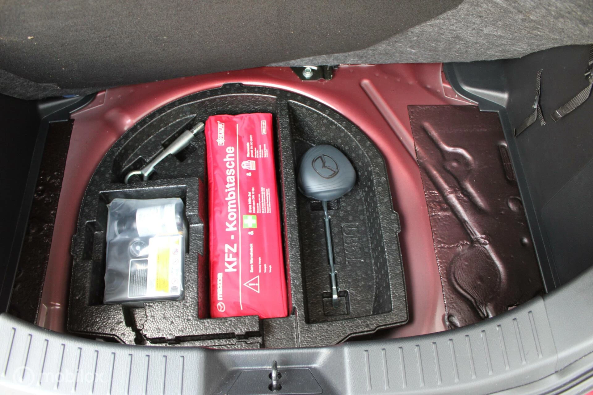 Hoofdafbeelding Mazda 2