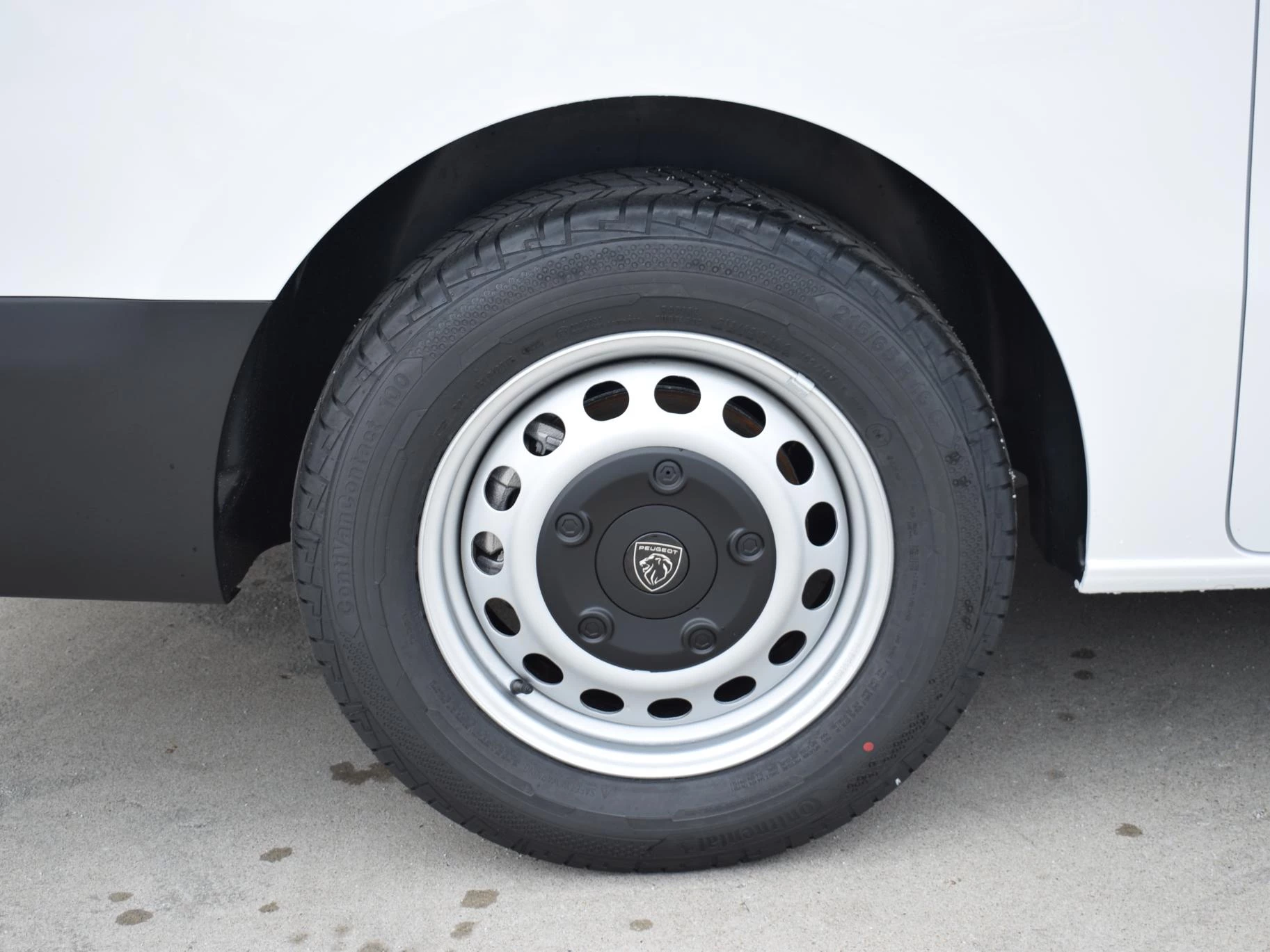 Hoofdafbeelding Peugeot e-Expert