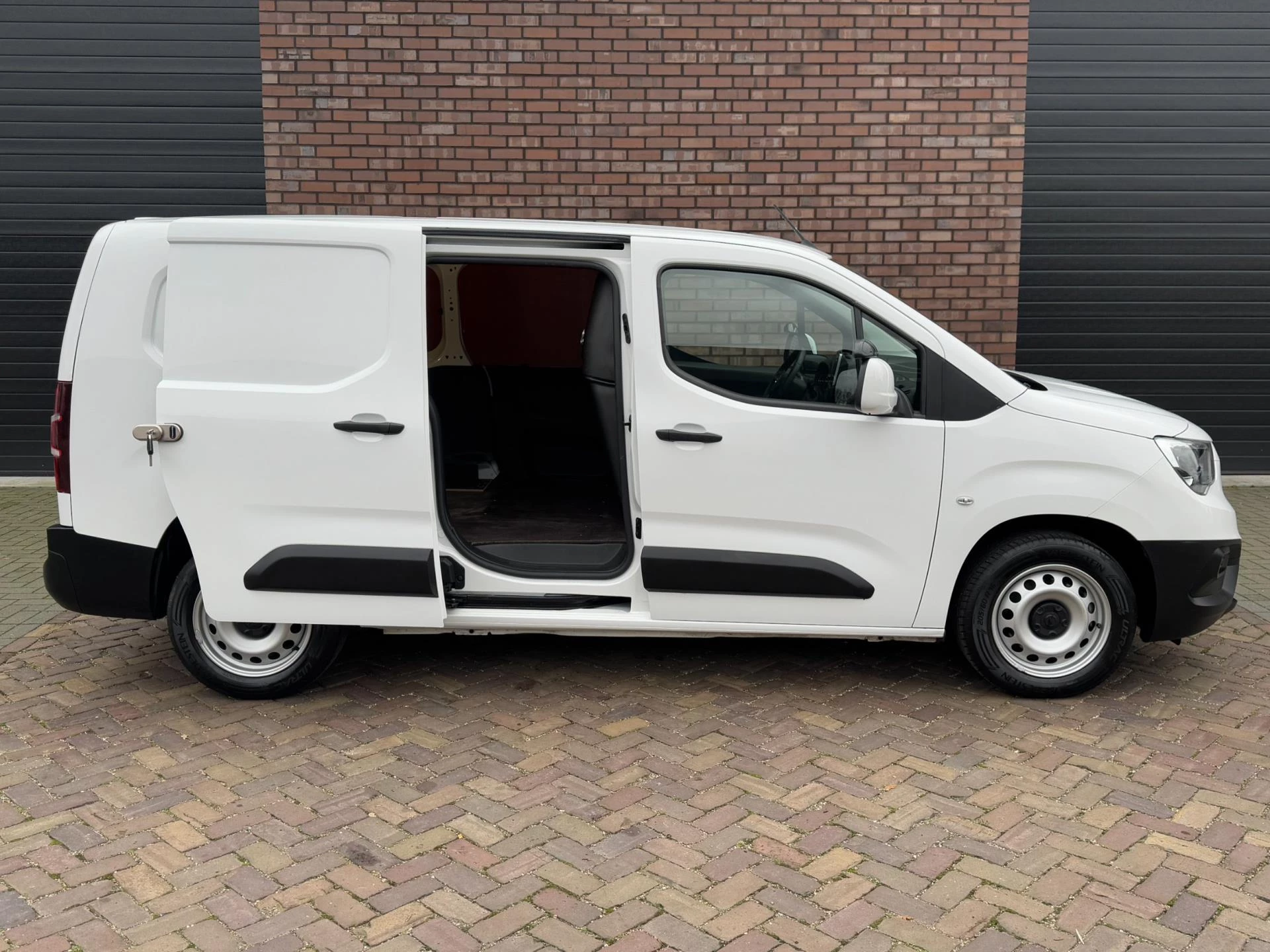 Hoofdafbeelding Opel Combo