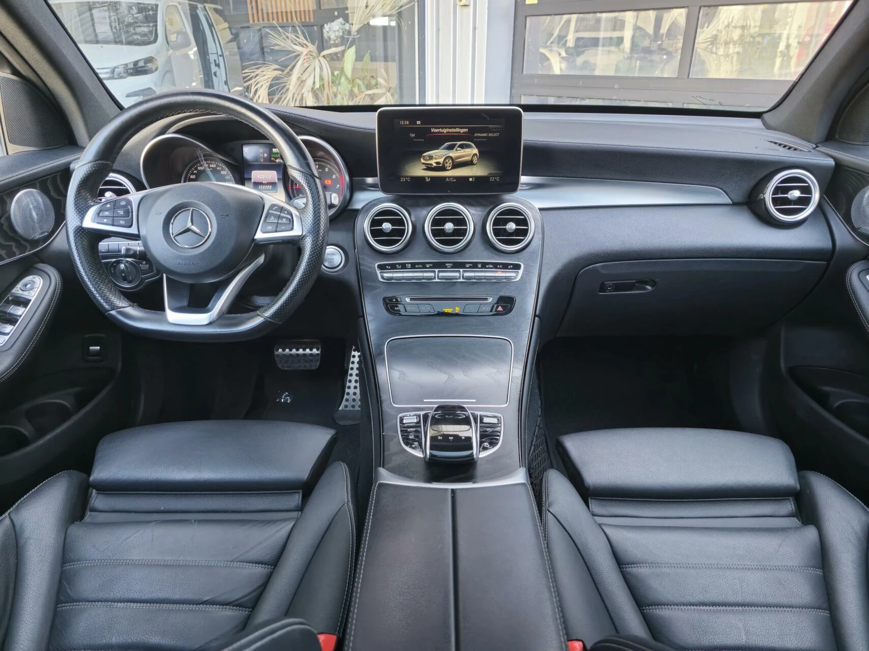 Hoofdafbeelding Mercedes-Benz GLC