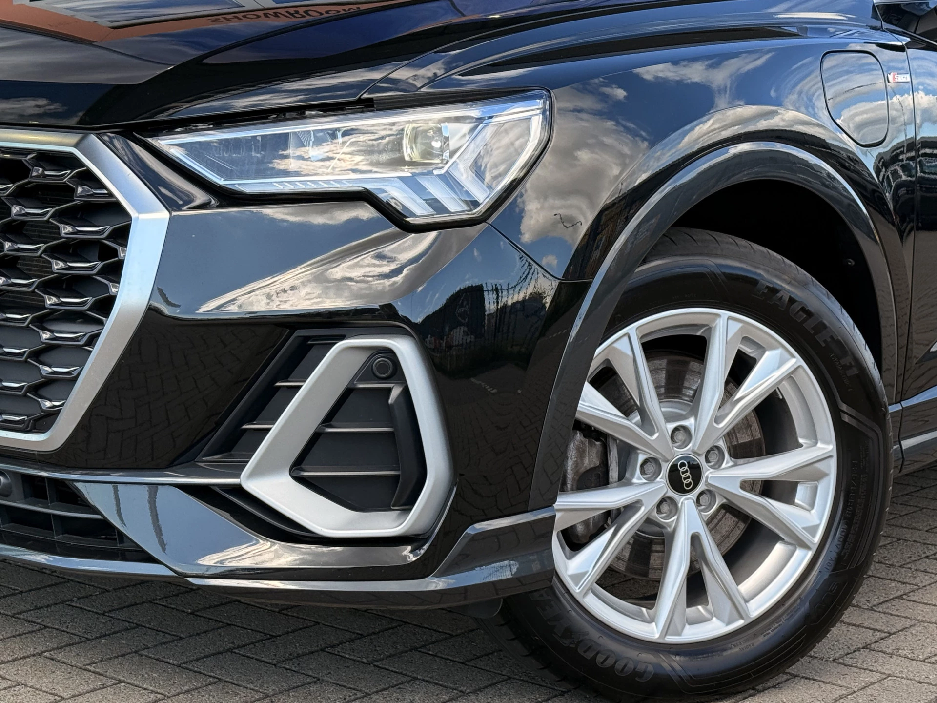 Hoofdafbeelding Audi Q3