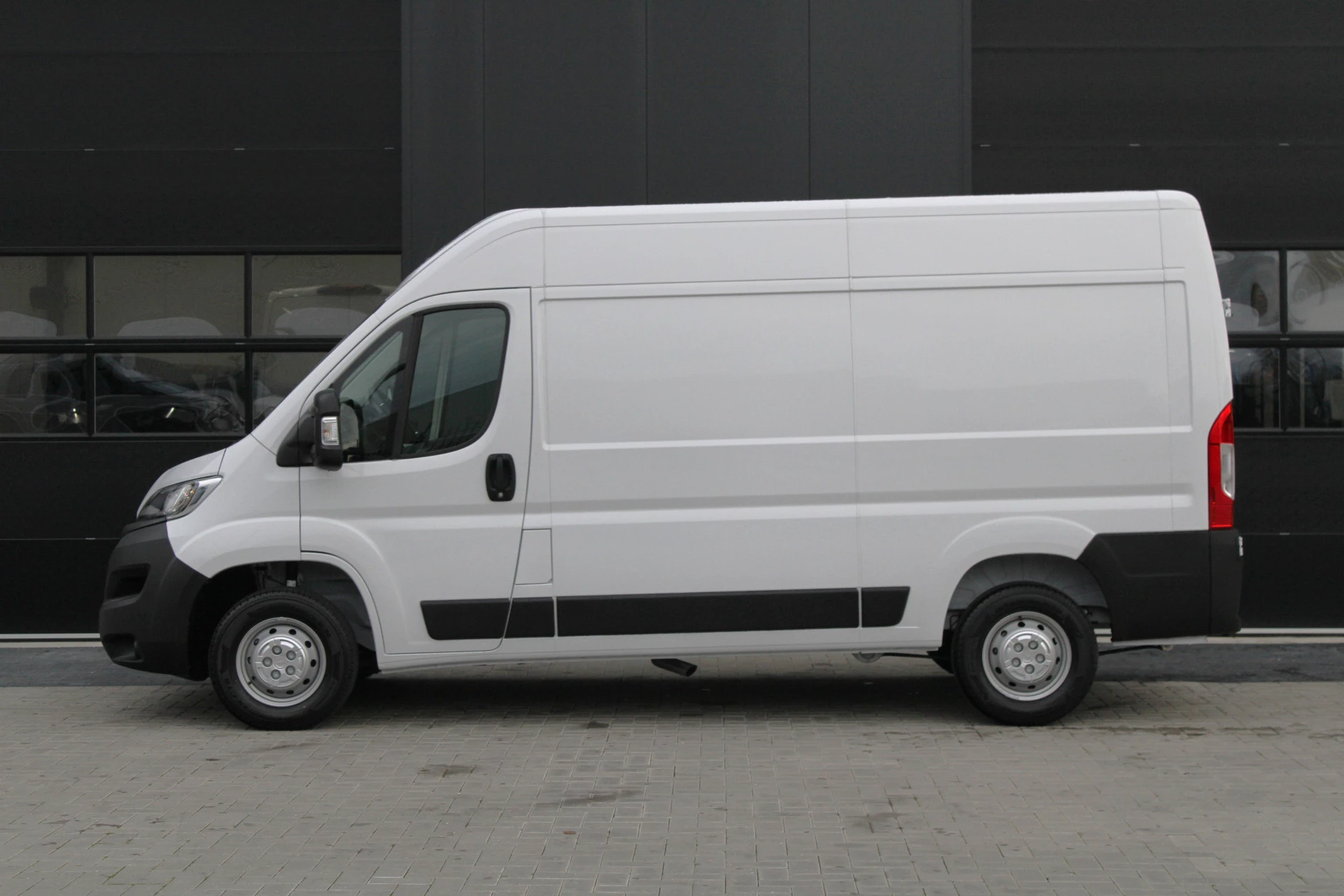 Hoofdafbeelding Opel Movano